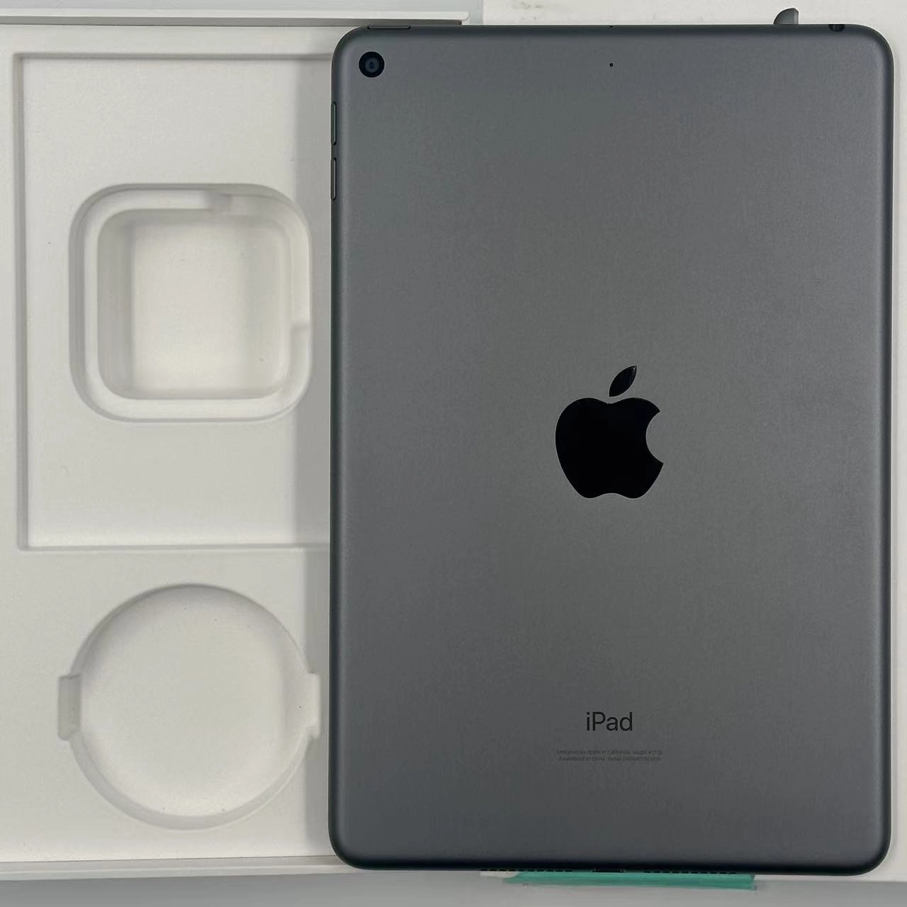 iPad mini 第5世代 Wi-Fiモデル 256GB スペースグレイ MUU32J/A 極美品