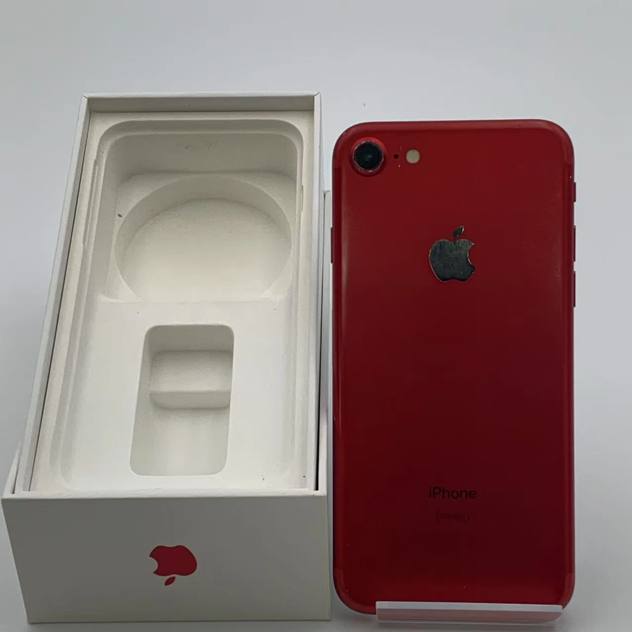 iPhone7 128GB Product Red MPRX2J/A  docomo版SIMフリー　