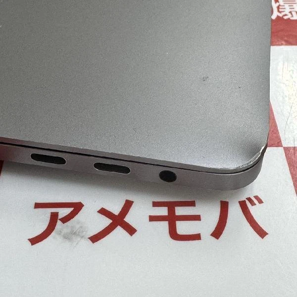 MacBook Pro 13インチ 2020 Thunderbolt 3ポートx4  2.3GHz クアッドコア Intel Corei7 32GB 1TB A2251 スペースグレイ