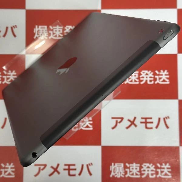 iPad 第7世代 docomo版SIMフリー 128GB MW6E2J/A 美品