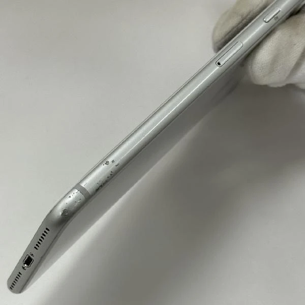 iPhone8 Plus SoftBank版SIMフリー 64GB MQ9L2J/A A1898
