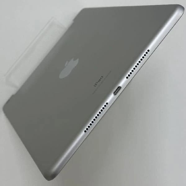 iPad 第7世代 32GB au版SIMフリー MW6C2J/A 美品