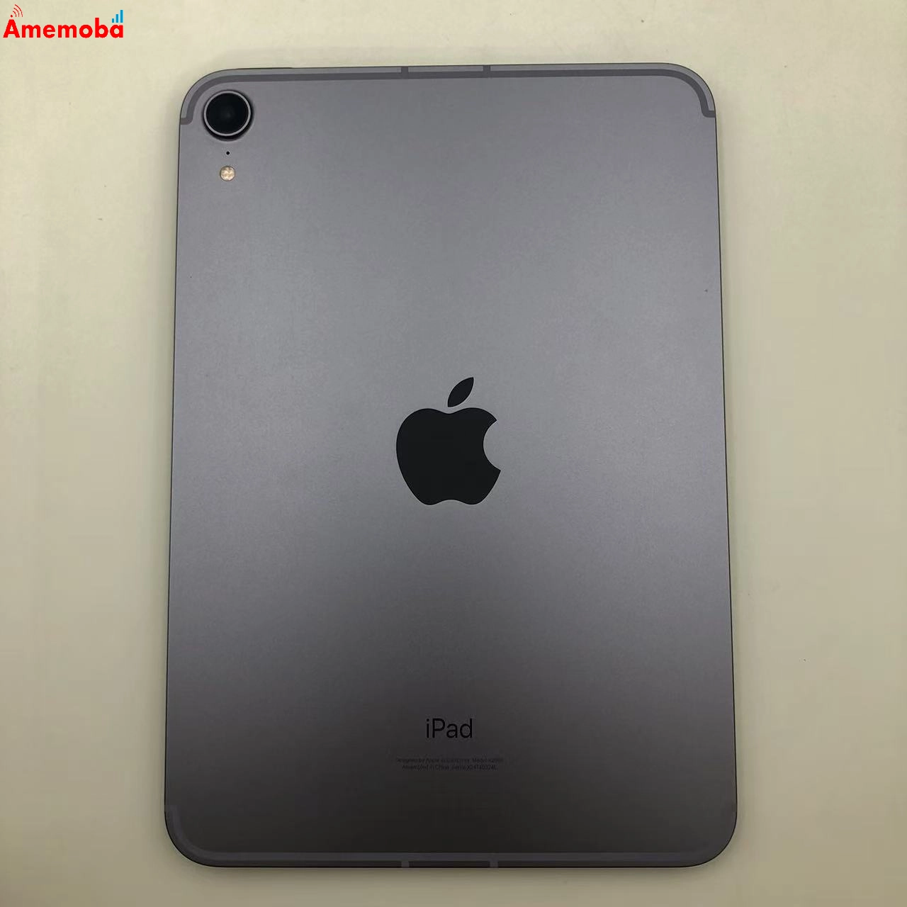 iPad 第7世代 32GB キャリアau 箱あり 付属品なし カバー付き
