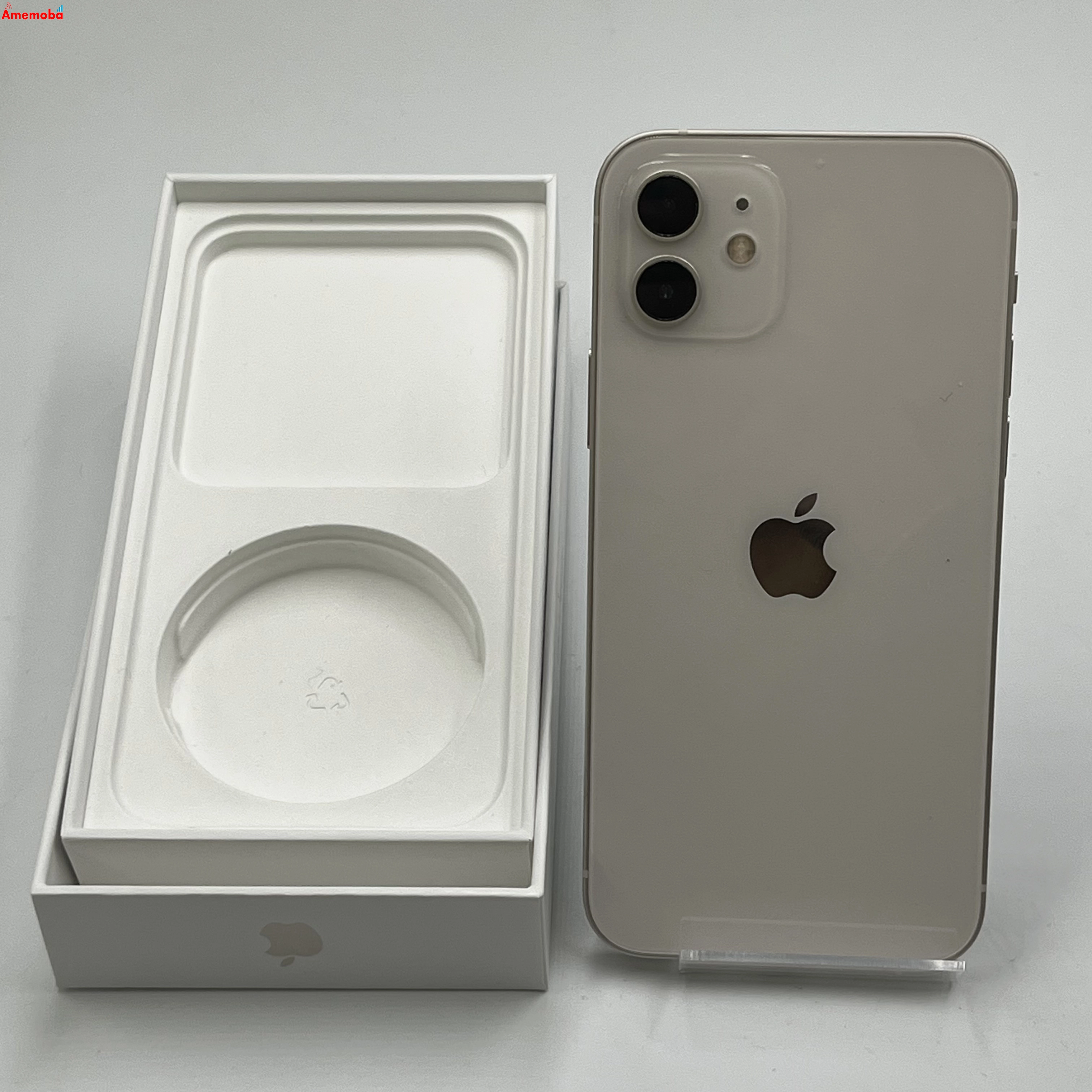 iPhone12 64GB ホワイト MGHP3J/A docomo版SIMフリー 美品