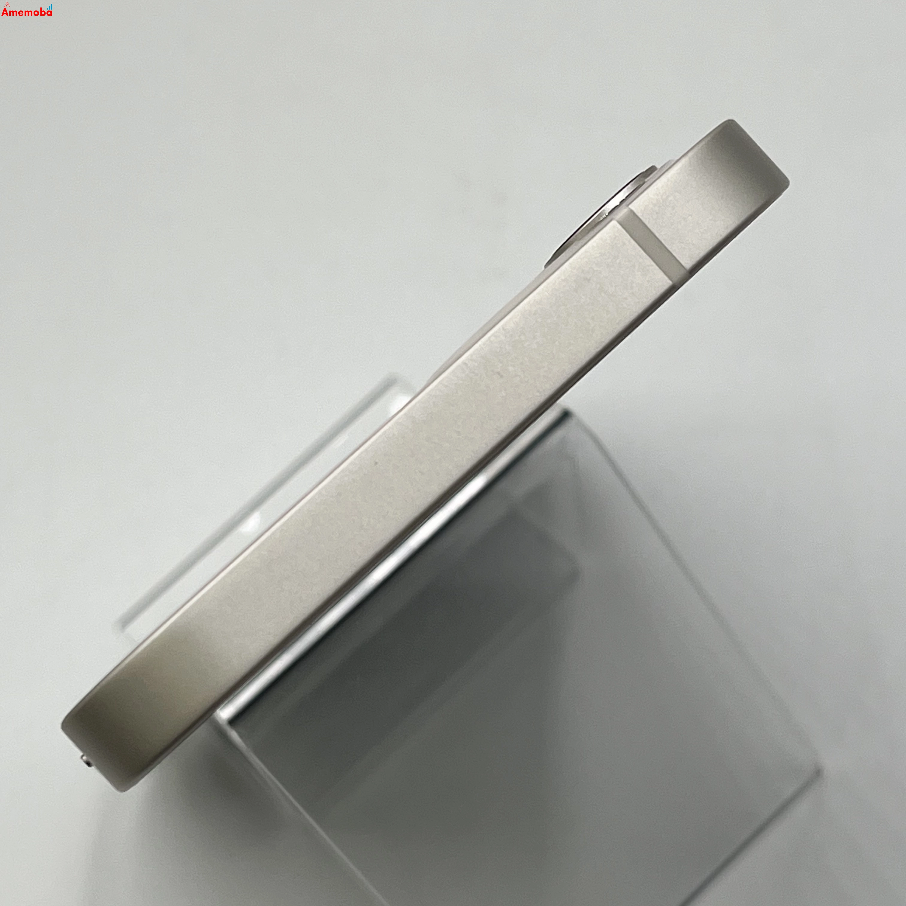 iPhone12 64GB ホワイト MGHP3J/A docomo版SIMフリー 極美品