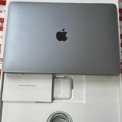 MacBook Air M1 2020  13インチ 8GBメモリ 256GB SSD MGN63J/A A2337