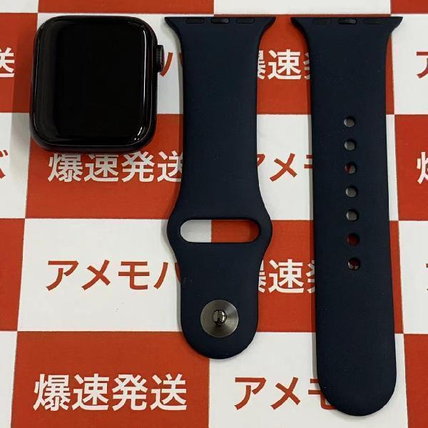 Apple Watch SE GPSモデル 40mm MKR23J/A A2355 極美品-正面