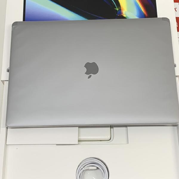 MacBook Pro 16インチ 2019 2.3GHz 8コア Intel Core i9 16GB 1TB