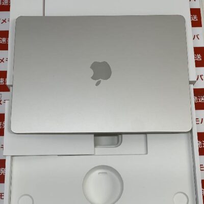 MacBook Air M2 2022  13インチ 8GB 256GB MLY13J/A A2681