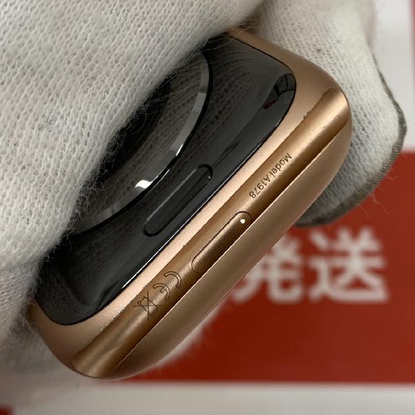 Apple Watch Series 4 GPSモデル 44mm MU6F2J/A A1978 極美品-下部