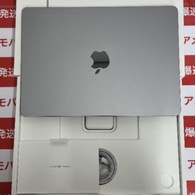 MacBook Air M2 2022  8GB 256GB MLXW3J/A 新品同様