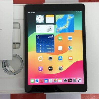 iPad 第9世代 Wi-Fiモデル 64GB MK2K3J/A A2602 新品同様