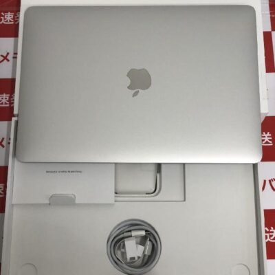 MacBook Air Retina 13インチ 2020  8GB 256GB MWTK2J/A 極美品