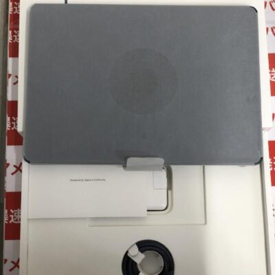 MacBook Air M2 2022  8GB 256GB A2681 極美品