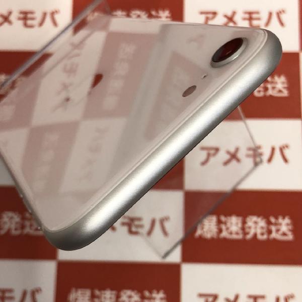 iPhoneSE 第2世代 Apple版SIMフリー 64GB MX9T2J/A A2296 新品同様-上部