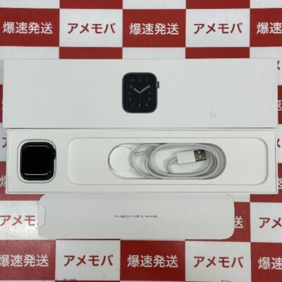 Apple Watch SE GPSモデル  40mm MYDP2J/A A2351 美品
