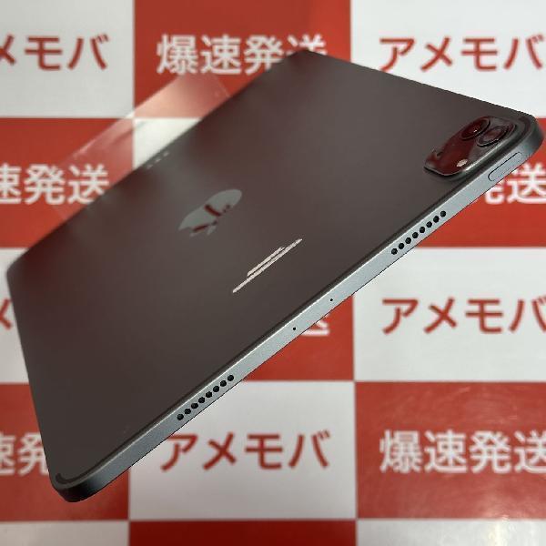 iPad Pro 11インチ 第3世代 Wi-Fiモデル 128GB PHQR3J/A A2377-上部