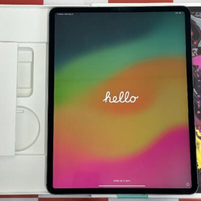 iPad Pro 12.9インチ 第3世代 SoftBank版SIMフリー 256GB MTHV2J/A A1895 美品