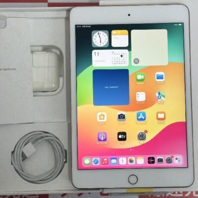 iPad mini 第5世代 Wi-Fiモデル 64GB 3F559J/A A2133