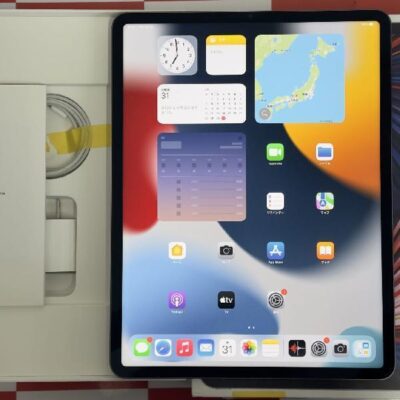 iPad Pro 12.9インチ 第5世代 Wi-Fiモデル 256GB MHNH3J/A A2378 新品同様