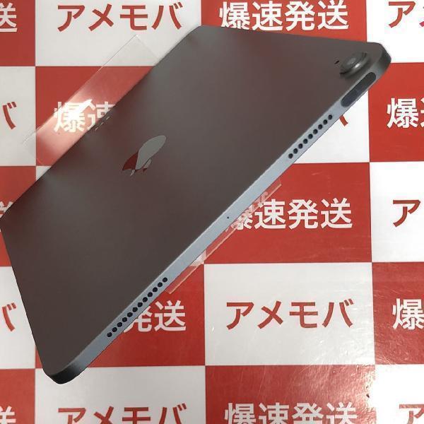 iPad Air 第5世代 Wi-Fiモデル 64GB MM9C3X/A A2588 極美品-上部