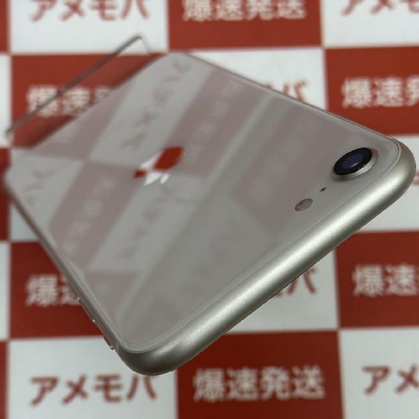 iPhoneSE 第3世代 au版SIMフリー 128GB MMYG3J/A A2782 美品-上部