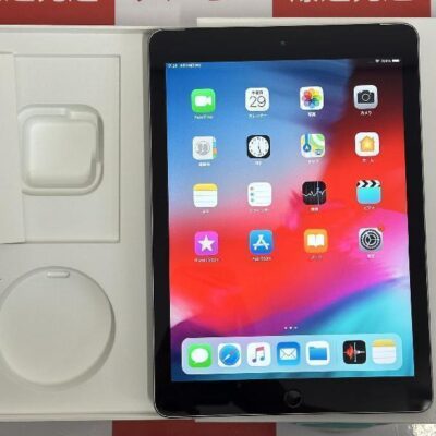 iPad 第6世代 SoftBank版SIMフリー 32GB MR6N2J/A A1954 新品同様