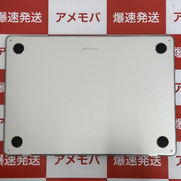 MacBook Air M2 2022 8GB 256GB A2681 新品同様-裏