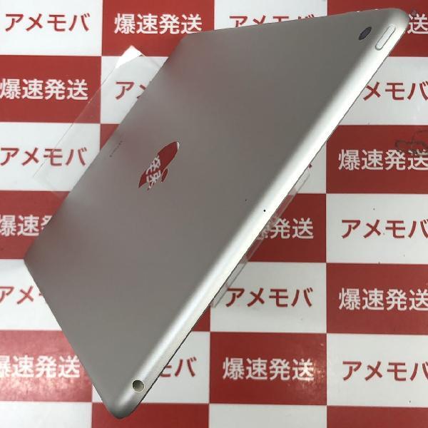 iPad 第9世代 Wi-Fiモデル 64GB MK2L3J/A A2602 美品-上部