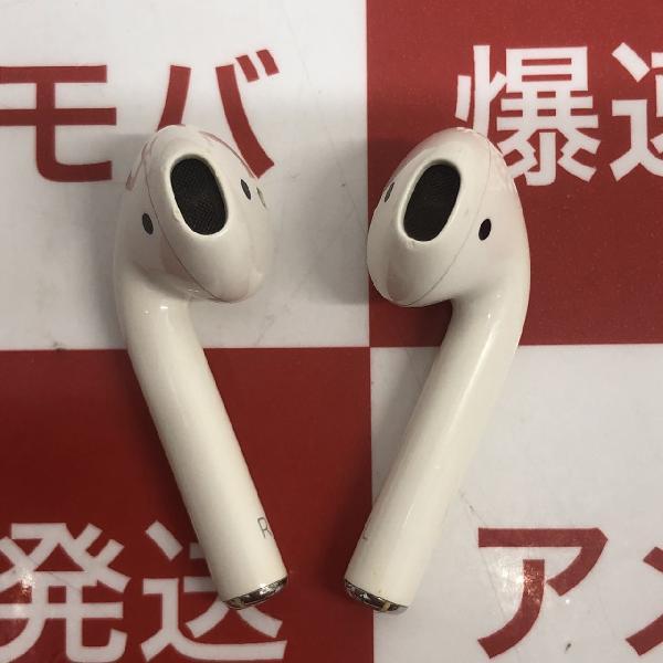 Apple AirPods 第2世代 with Charging Case MV7N2J/A MV7N2J/A-下部