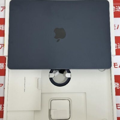 MacBook Air M2 2022  8GB 256GB A2681 新品同様