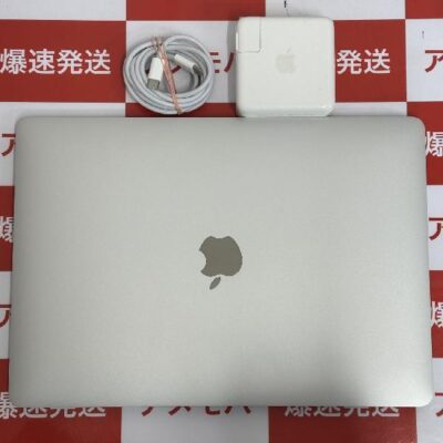 MacBook Pro 13インチ M2 2022  8GB 256GB A2338 新品同様