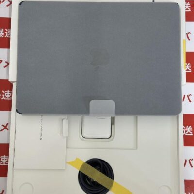 MacBook Air 13インチ M3 2024  8GB 256GB A3113 新品同様