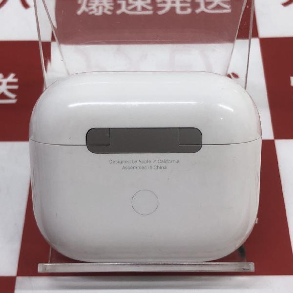 Apple AirPods 第3世代 MagSafe充電ケース付き MME73J/A-裏