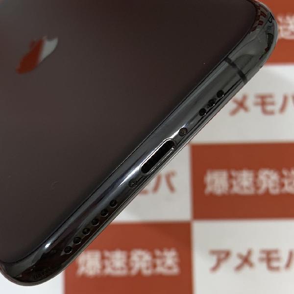 iPhone11 Pro docomo版SIMフリー 256GB MWC72J/A A2215 美品-下部