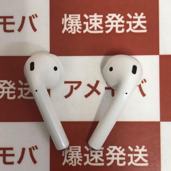 Apple AirPods 第2世代 with Charging Case MV7N2J/A MV7N2J/A-下部