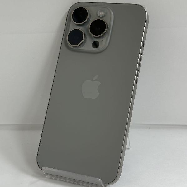 iPhone15 Pro Apple版SIMフリー 256GB MTUF3J/A A3101 極美品-裏