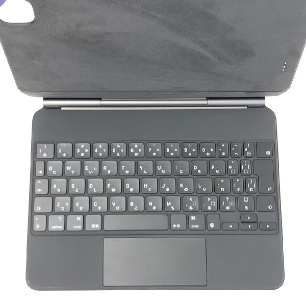 iPad Air（第4/第5/第6世代）・Pro 11インチ（第1/第2/第3/第4世代）用 Apple Magic Keyboard MXQT2J/A 新品同様-上部