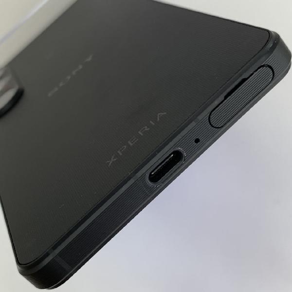 Xperia1 VI SOG13 au 256GB SIMロック解除済 極美品-下部