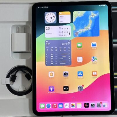 iPad Pro 11インチ 第5世代 Wi-Fiモデル 256GB MVV83J/A A2836 新品同様