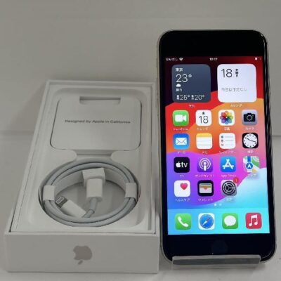 iPhoneSE 第3世代 SoftBank版SIMフリー 64GB MMYD3J/A A2782 極美品