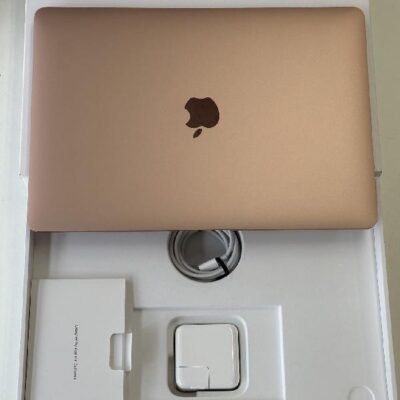 MacBook Air M1 2020  8GB 256GB A2337 極美品