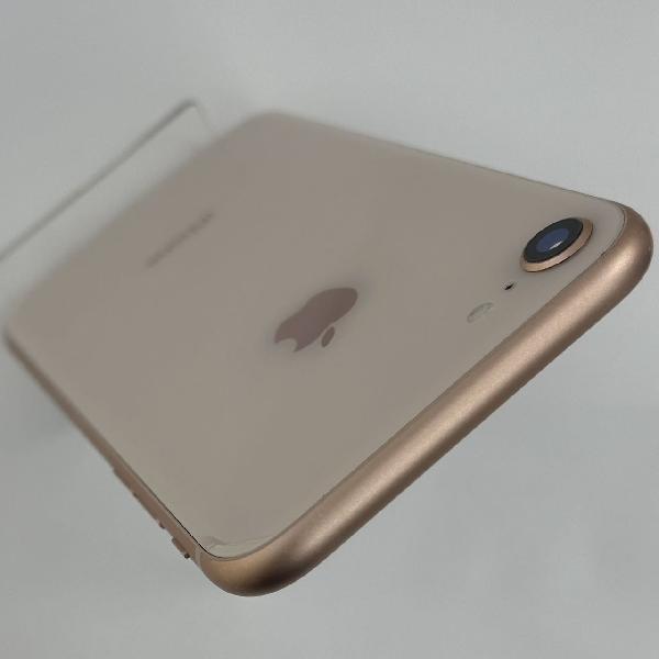 iPhone8 au版SIMフリー 256GB NQ862J/A A1906-上部