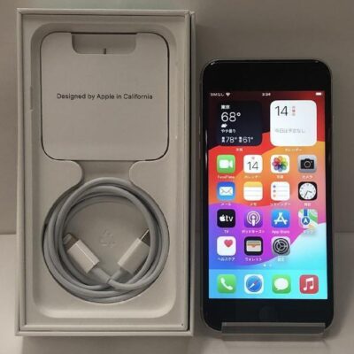 iPhoneSE 第3世代 Apple版SIMフリー 128GB MMYG3J/A A2782 中古美品