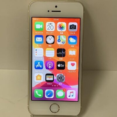 iPhoneSE au版SIMフリー 32GB MP842J/A A1723