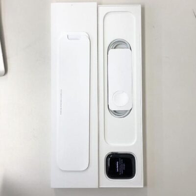 Apple Watch Series 7 GPSモデル 32GB MKNN3J/A A2474 美品