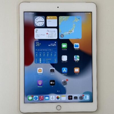 iPad 第5世代 docomo版SIMフリー 32GB MPG42J/A A1823 美品