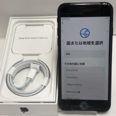 iPhoneSE 第3世代 SoftBank版SIMフリー 64GB MMYC3J/A A2782 未使用品