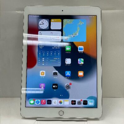 iPad 第5世代 docomo版SIMフリー 32GB MP1L2J/A A1823