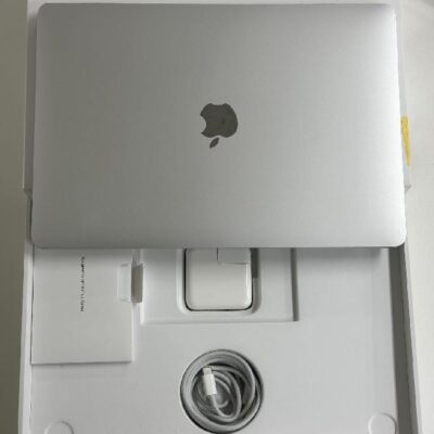 MacBook Air Retina 13インチ 2020  1.1GHz Core i5 8GB 512GB A2179 美品